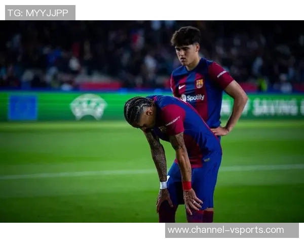 巴萨对阵巴黎名单公布亚马尔佩德里领衔巴尔德复出什琴斯尼在列