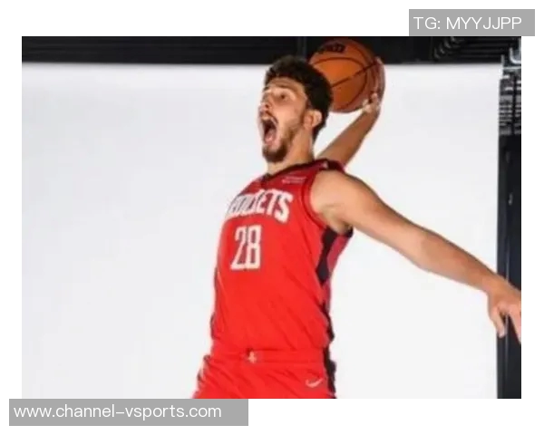 火箭队三分出手数和比例垫底却在篮板和前场板上领跑联盟