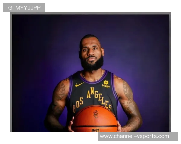 41岁依然保持高分詹姆斯连续20年评分90以上令人惊叹