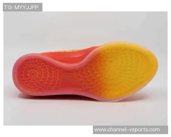 布克分享二代球鞋设计历程感受从构想到落地的精彩过程